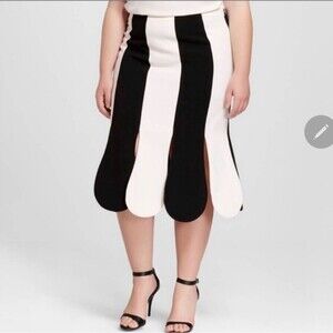 Victoria Beckham for Target black & white tulip hem skirt size 26w